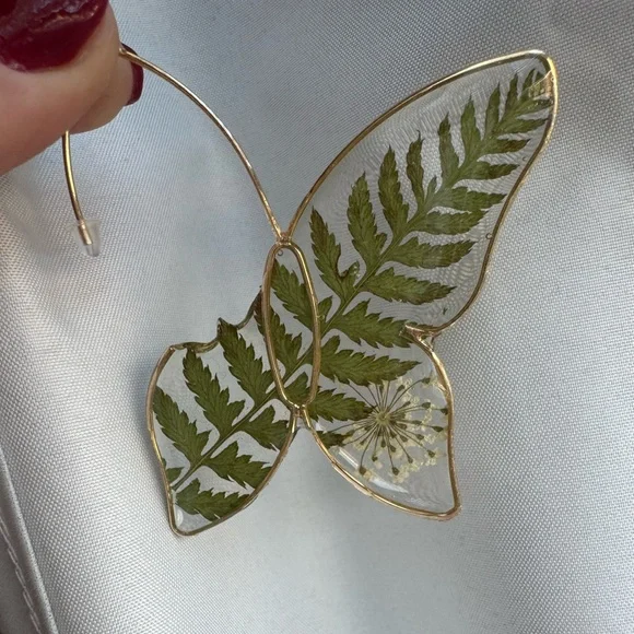 Bohemian Green Fern Butterfly Earrings Gold - Picture 6 of 7